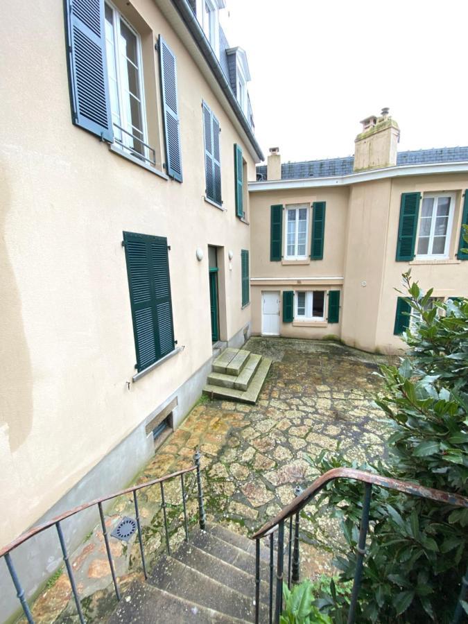 Studio Au Coeur De Granville Luaran gambar