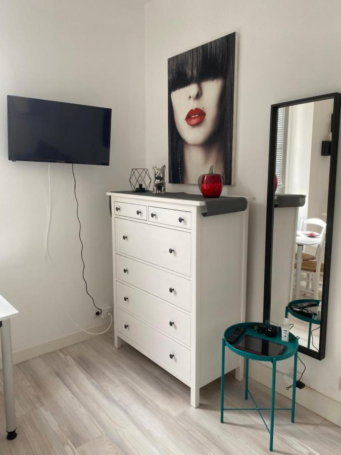 Studio Au Coeur De Granville Luaran gambar